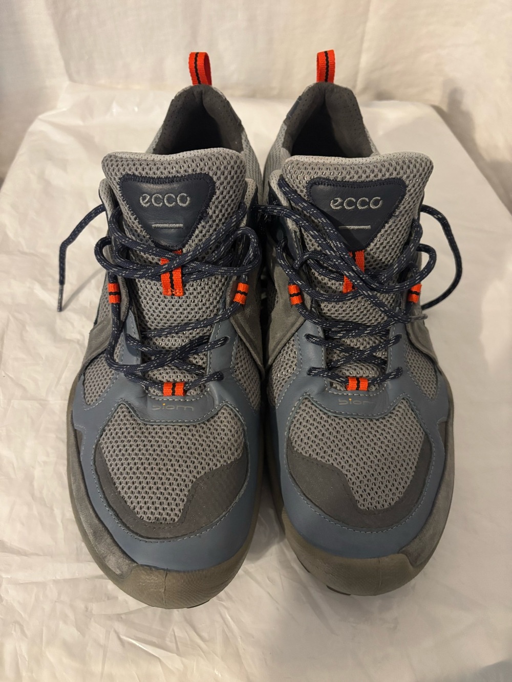 Ecco - Men’s hiking tenis shoes 
Size 12